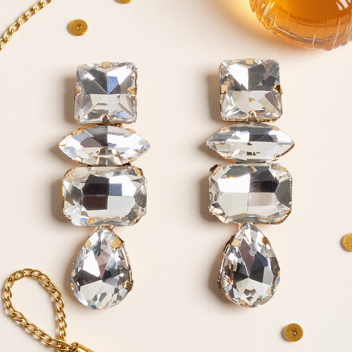 13032 - Crystal Drop Earrings - Clear