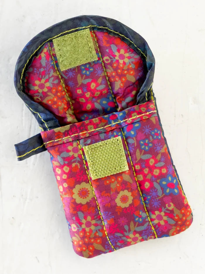Earbud Case - Mauve Garden Floral-view 3