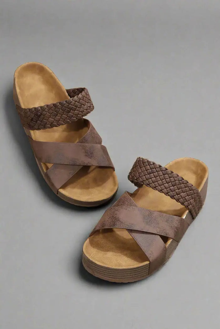 Women’s breathable orthopedic sandals by LondonLaneStore, supportive summer footwear with cushioned straps and sturdy sole.