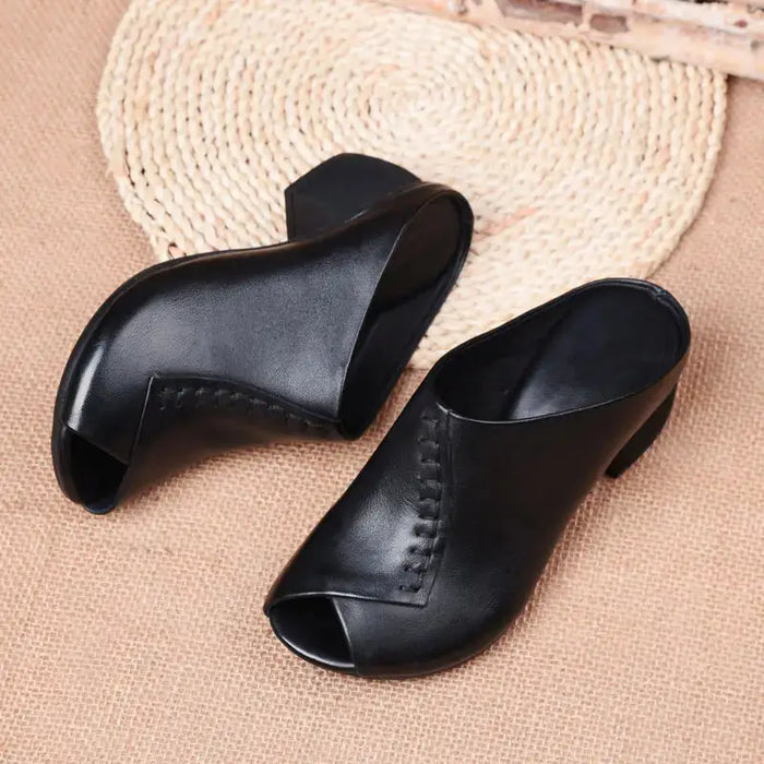 Women's cushioned slip-on sandals by LondonLaneStore, featuring a comfortable design and elegant style for everyday wear.