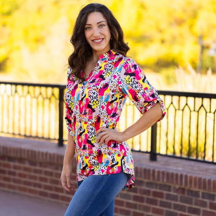 30003 - Multi Leopard Print 3/4 Sleeve V-Neck Top