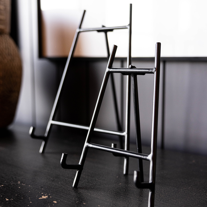 Art Photo Easel Black Iron Stand - Magnolia Lane co. Home + Garden + Gift