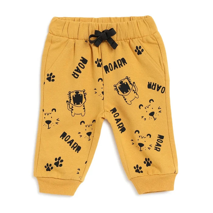 Boys White Printed T-shirt With Trouser