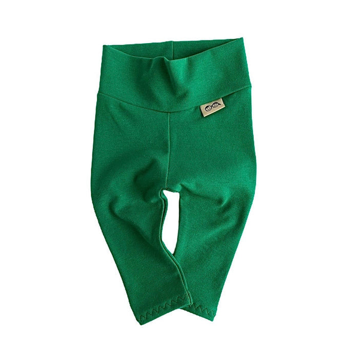 Dainty Shamrocks and Green Lounge Set