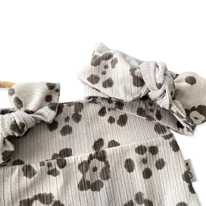 Grey Cheetah Flowers Ribbed Bummies and/or Headbands
