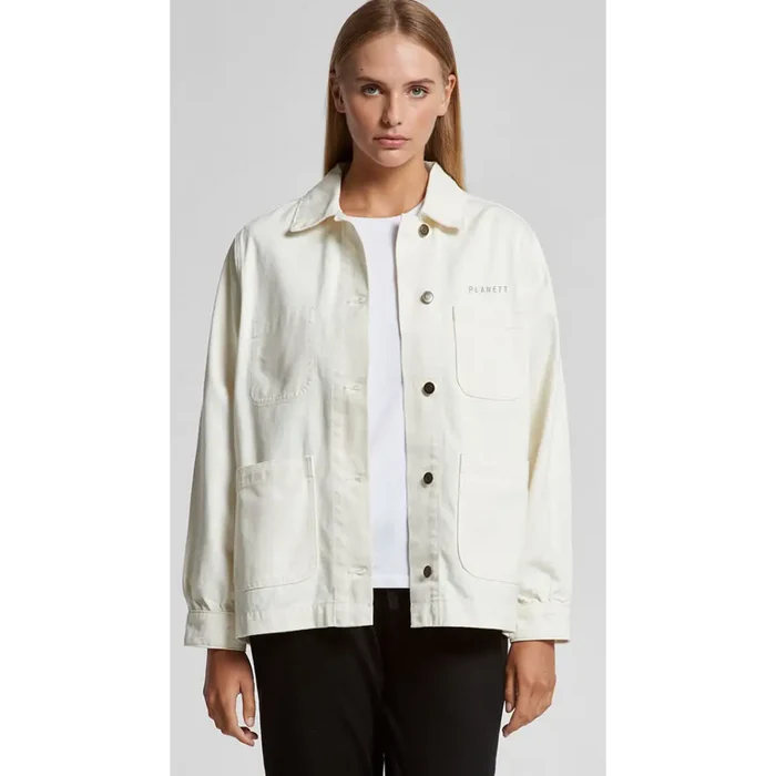 Cream-colored keely denim jacket with relaxed fit and multiple pockets perfect for workwear and work uniforms