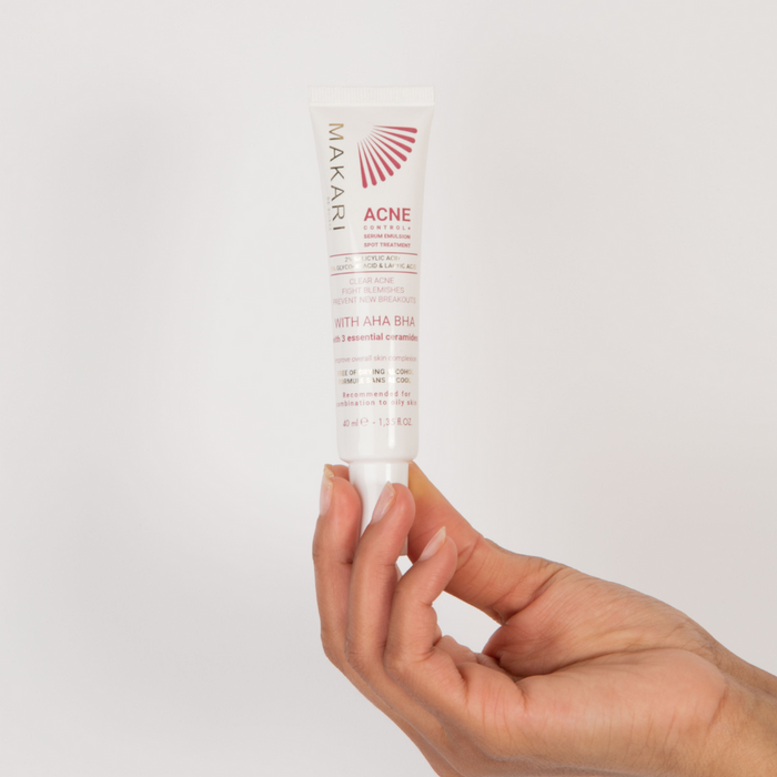 Makari Acne Control Spot