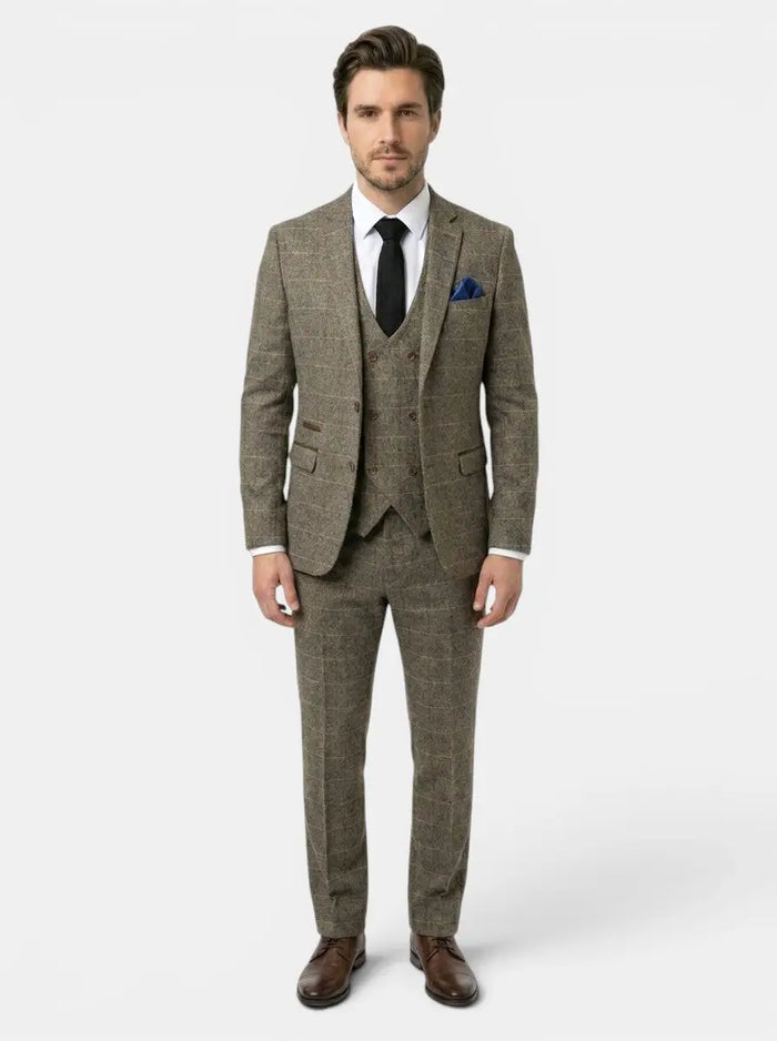 Max Men's check pattern suit with 3-piece blazer, vest, and trousers, stylish men's suit for formal occasions.