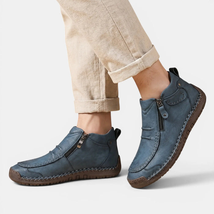 Blue / UK 5 / US 7 / EU 38