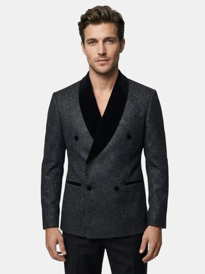 Men's lightweight fabric suit in classic slim fit, two-piece wedding outfit featuring tailored blazer and matching trousers.