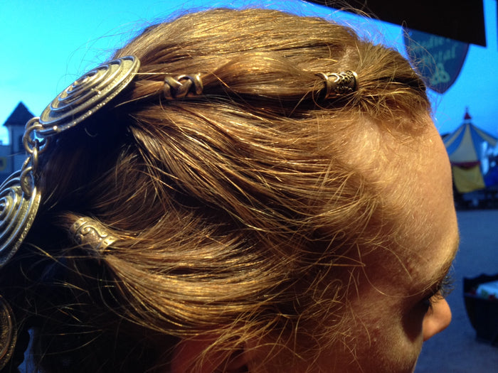 Model wearing Open Weave Hair Bead - Gold Finish Braid & Dreadlock Accessory