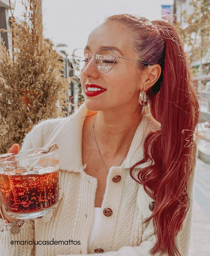 ponytail - ruby red.