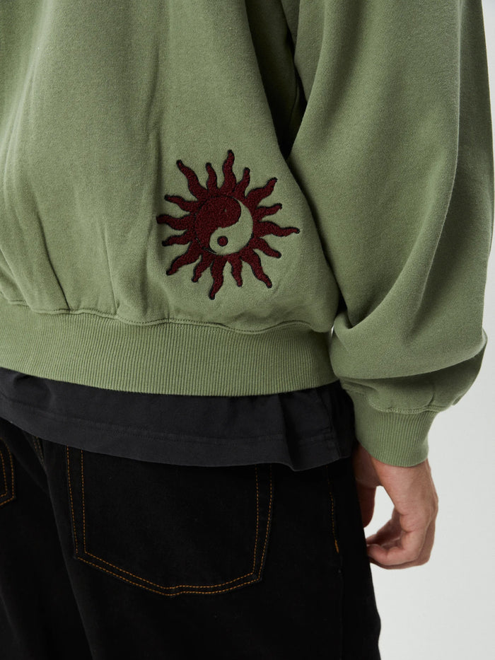 Sun Bite - Recycled Zip Hood | Oil Green-Image 4