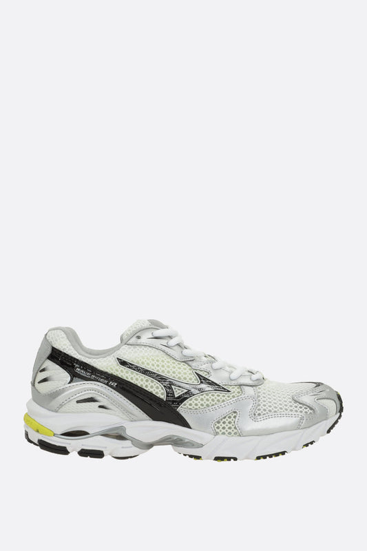Wave Rider 10 sneakers