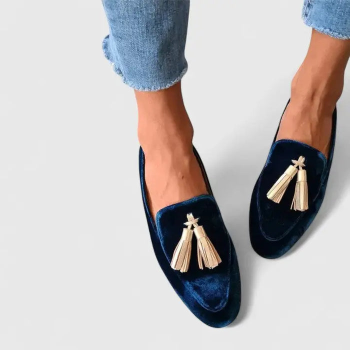 Women's black leather loafers by LondonLaneStore, stylish slip-on shoes with a sleek design and comfortable fit.
