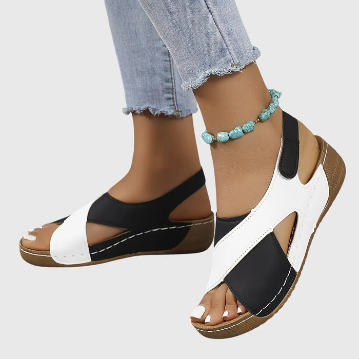 Women’s synthetic orthopedic sandals with supportive design and elegant style, ideal for comfortable summer footwear.