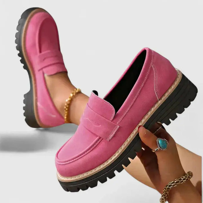Women’s ergonomic leather loafers by LondonLaneStore, classic slip-on shoes with a comfortable fit and sleek design.