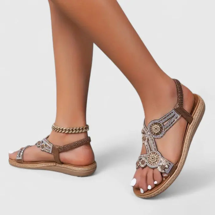Women’s leather orthopedic sandals with open toes, stylish summer footwear featuring cushioned footbed and supportive design.