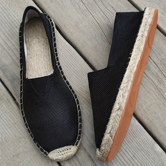 Black / UK 3.5 / US 5.5 / EU 35