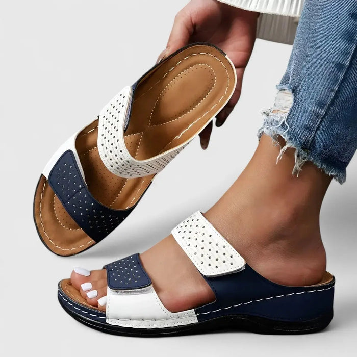 Women's lightweight gel orthopedic sandals with comfortable platform sole, perfect for everyday wear and casual outings.