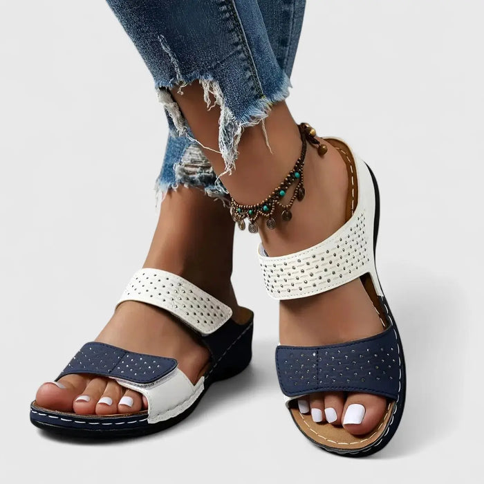 Women's lightweight gel orthopedic sandals with platform sole, beige color, designed for comfortable everyday wear by LondonLaneStore.