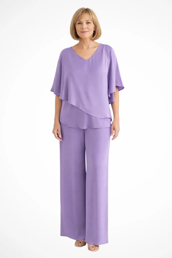 Women’s cobalt blue loungewear set with relaxed batwing top and wide-leg trousers, stylish and comfortable women's suit from LondonLaneStore.