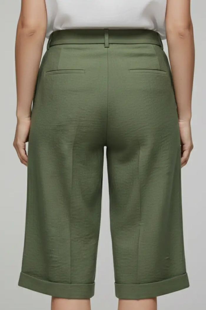 Women’s high-waist cotton shorts by LondonLaneStore, tailored casual summer shorts with structured design and stylish fit.