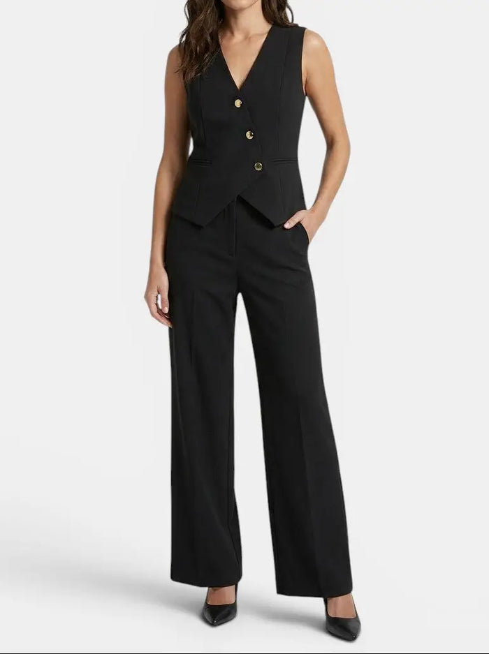 Women's tailored fabric suit set featuring an elegant sleeveless blazer and wide-leg trousers, stylish two-piece suit from LondonLaneStore.